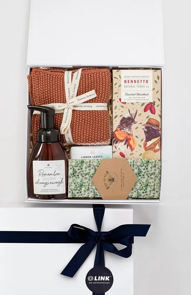 Beautiful Essentials - Link LINK