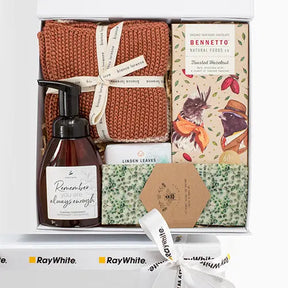 Beautiful Essentials: Ray White Ray White